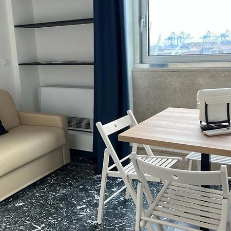 Bluripa Guest House เจนัว ภายนอก รูปภาพ
